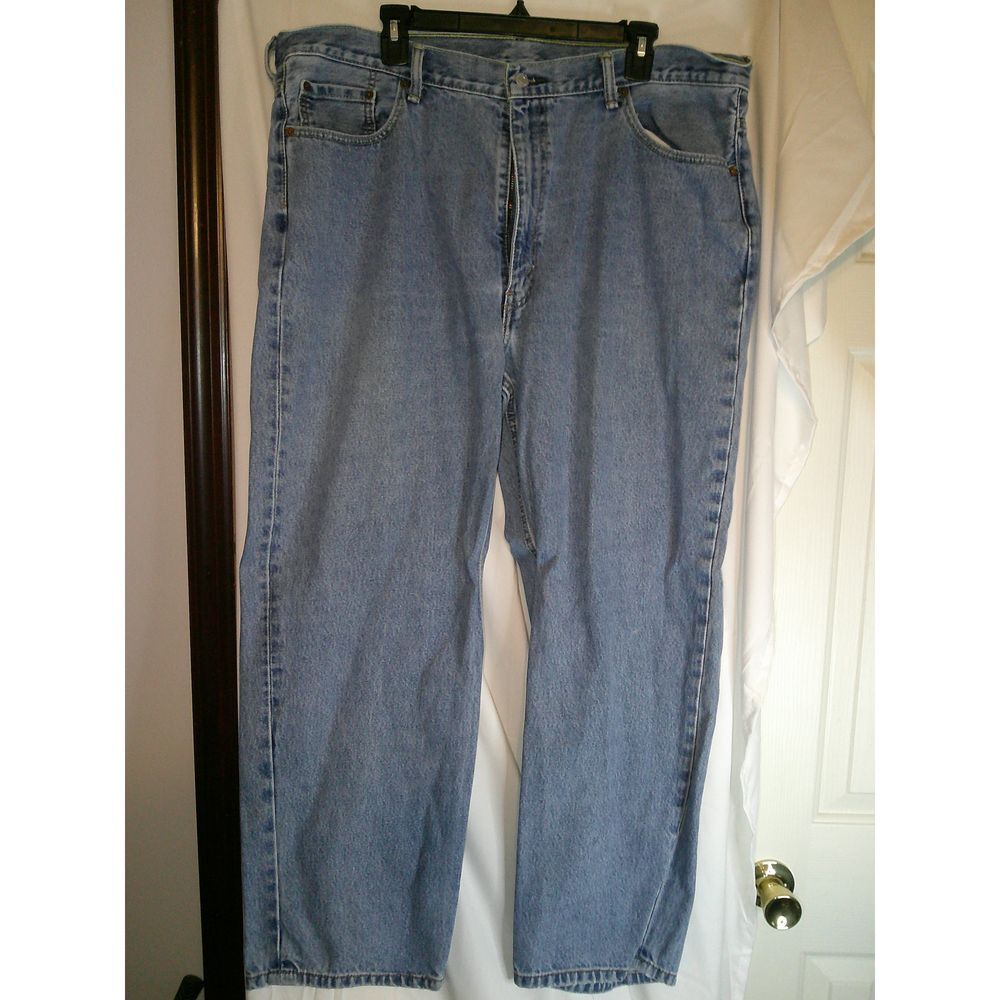 Levi's 550 Relaxed Fit Light Wash Denim Jeans Classic 5-Pocket Style W42 L30